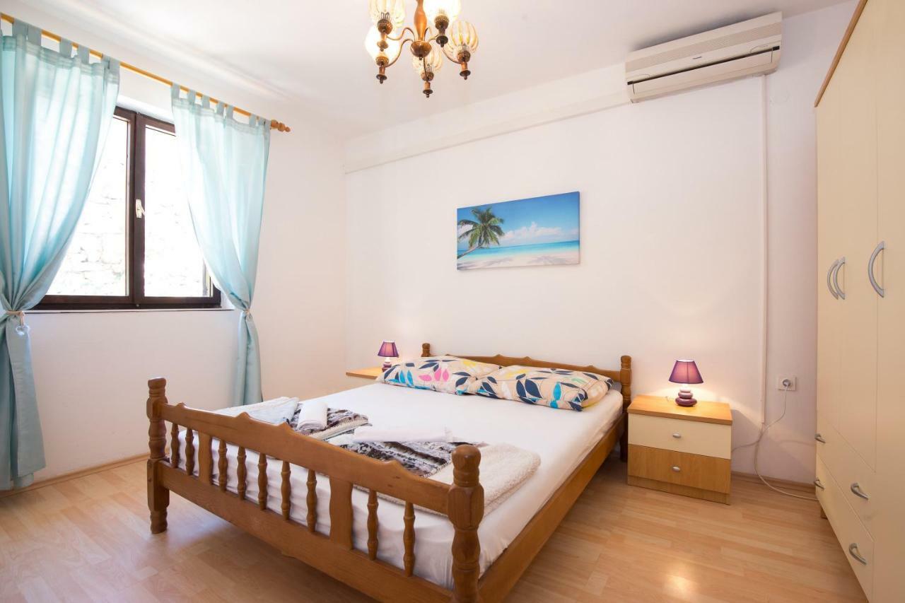 Vuk Apartman Сень Экстерьер фото
