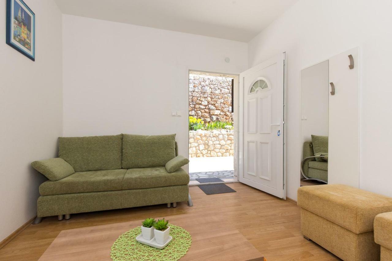 Vuk Apartman Сень Экстерьер фото